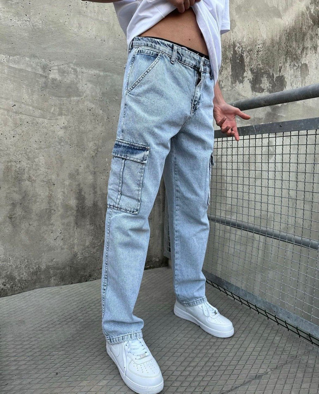 BAGGY CARGO JEANS - LIGHT BLUE