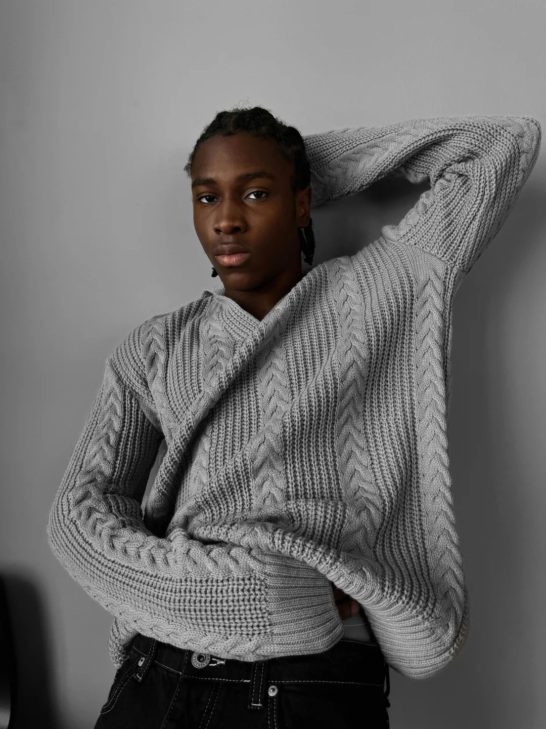 OVERSIZE BRAIDED STRUCTURE POLO SWEATER- GREY