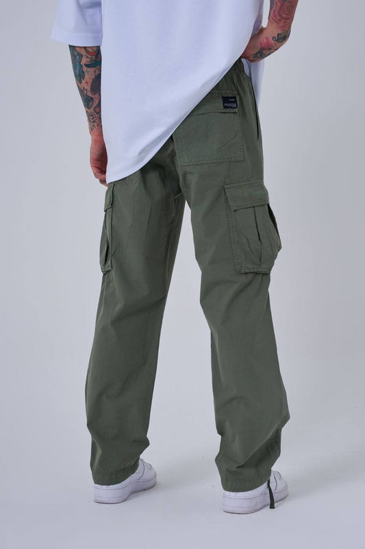 Washing cargo pants