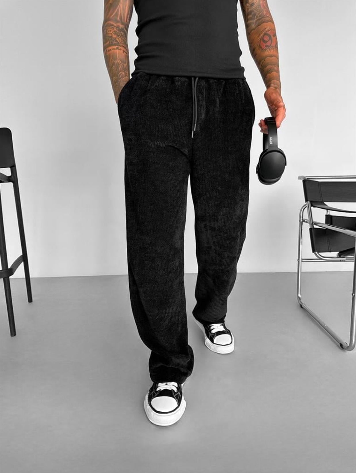 BAGGY RIBBED PANTS - BLACK