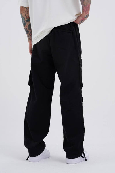 BAGGY CARGO PANTS - BLACK