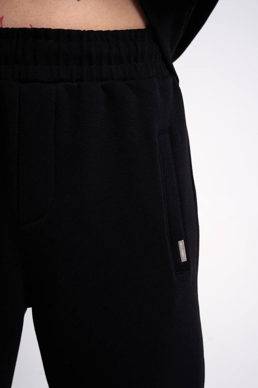 BASIC JOGGER - BLACK