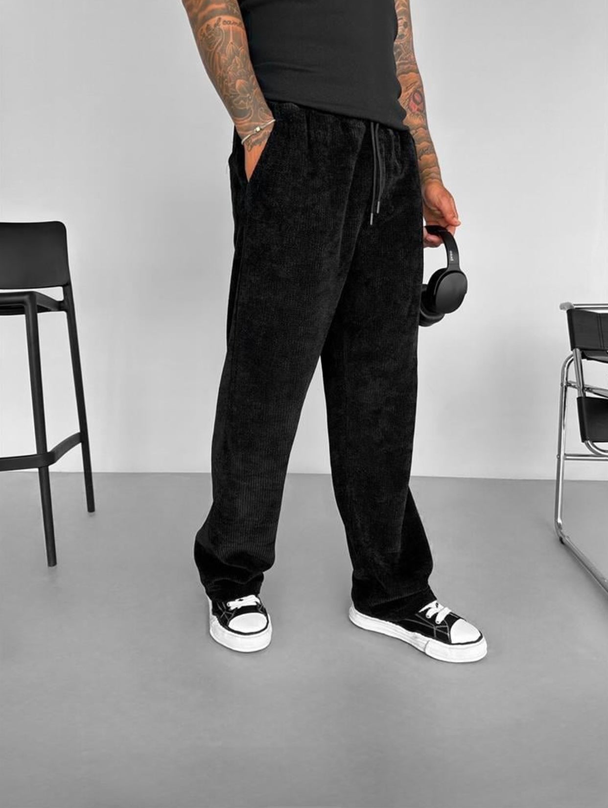 BAGGY RIBBED PANTS - BLACK